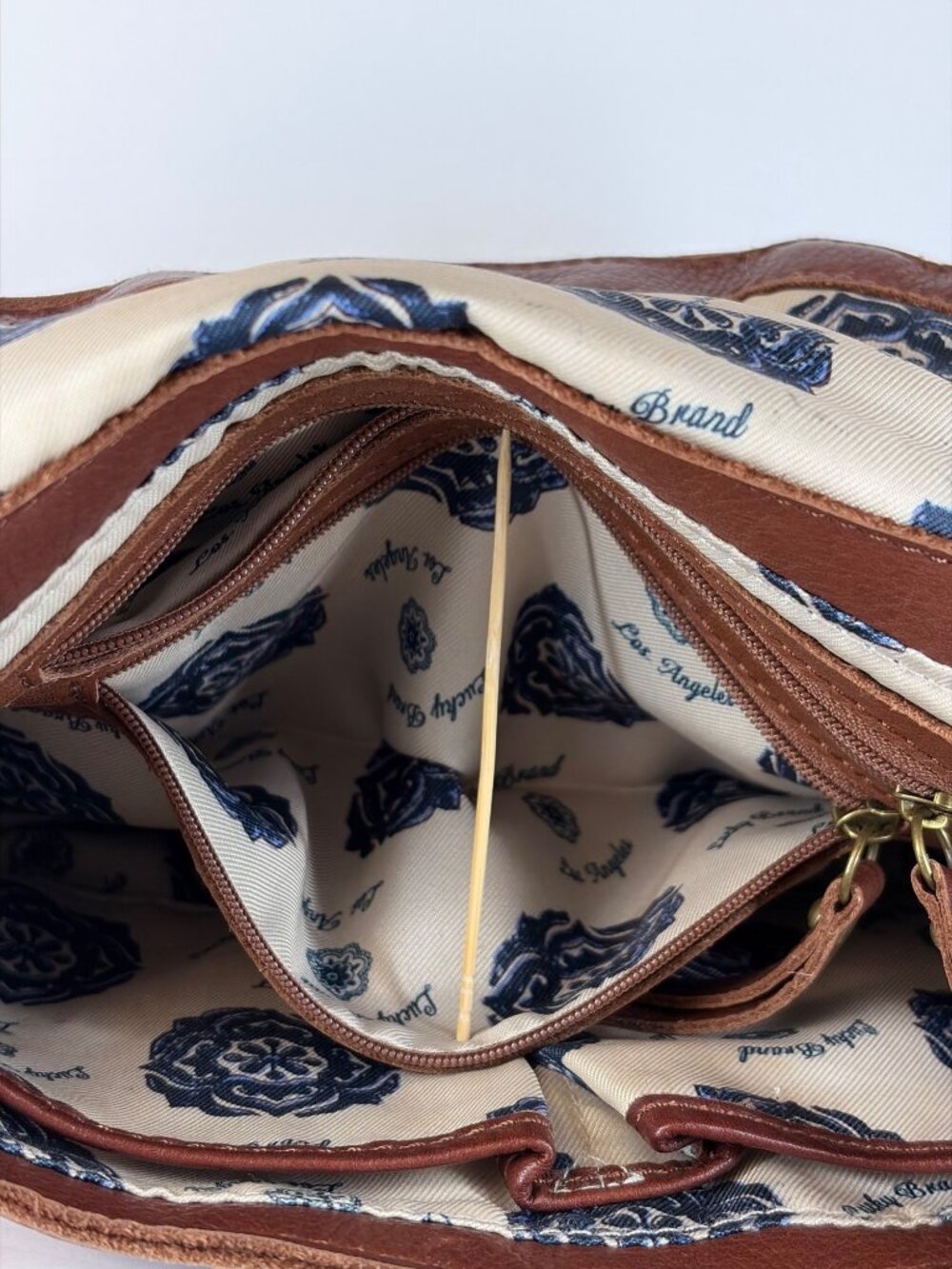 Vintage Lucky Brand Crossbody Shoulder Bag Italian Leather Whipstitch Brown - Picture 8 of 16
